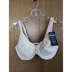 NEW BALI Passion For Comfort Silky Smooth Bra Size 34DD LT. Beige DF3383 NWT